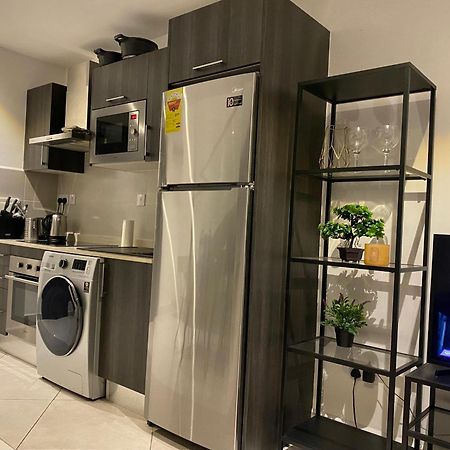 One Bedroom Apartment At A Embassy Gardens Cantonments Άκρα Εξωτερικό φωτογραφία