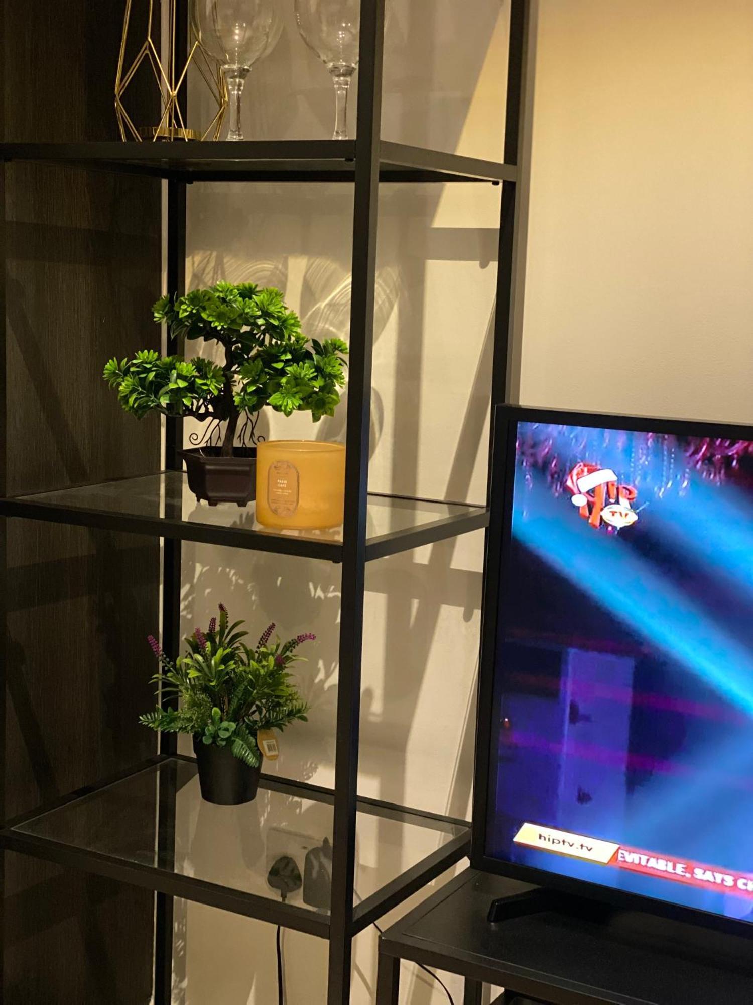 One Bedroom Apartment At A Embassy Gardens Cantonments Άκρα Εξωτερικό φωτογραφία